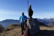 64 Alla Madonnina de 'I Canti' (1563 m) con vista in Resegone